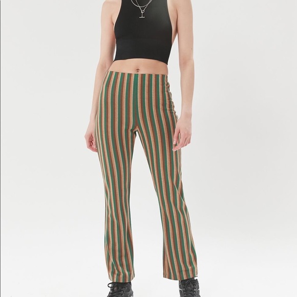 UO High Waisted Stripe Kick Flare Pant - Picture 6 of 7